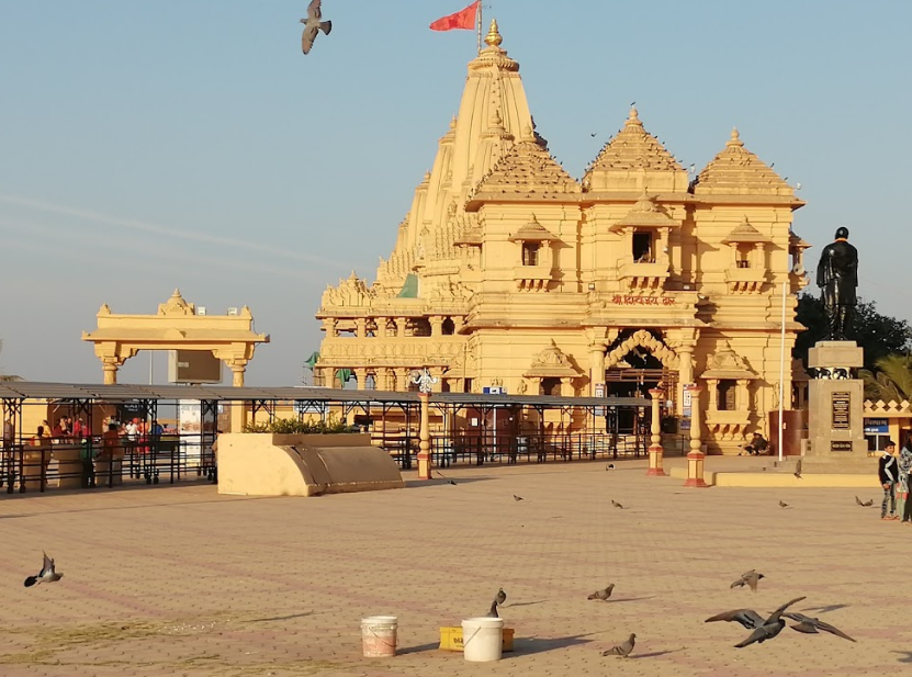 Bhidbhanjan Mahadev Temple, Devbhoomi Dwarka, Gujarat - Vushii.com Bhidbhanjan Mahadev Temple, Devbhoomi Dwarka, Gujarat - Vushii.com